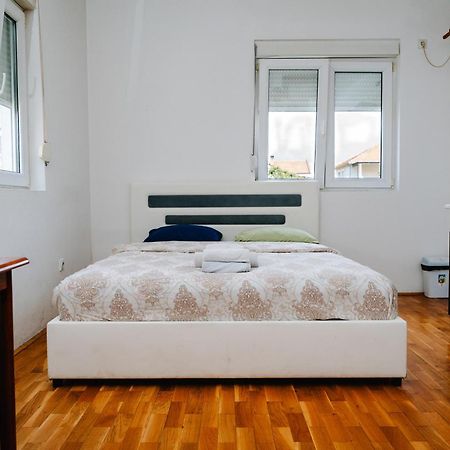 Apartman Stex بودغوريتْسا المظهر الخارجي الصورة